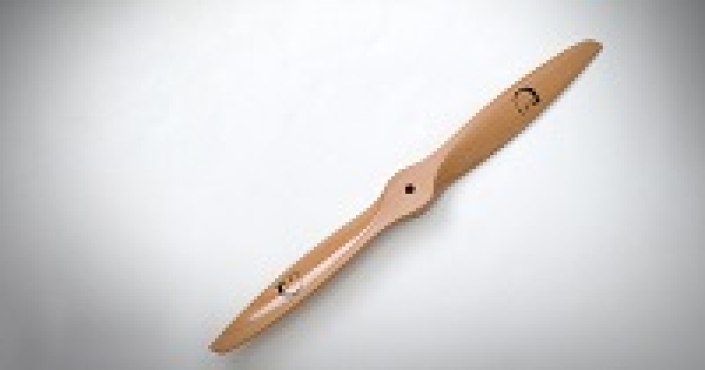 XOAR PJA Benzin Holz Propeller