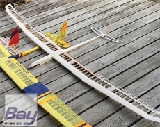 rs-aero FXj 2.5 Holzbausatz Thermikmodell mit 4-Klappenfläche als Segler, oder Elektromodell