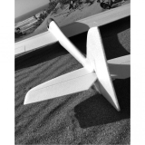 DREAM-FLIGHT AHI HANGFLUG / KUNSTFLUGMODELL AUS ROBUSTEM EPO FORMSCHAUM