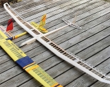rs-aero FXj 2.5 Holzbausatz Thermikmodell mit 4-Klappenfläche als Segler, oder Elektromodell