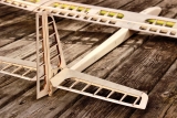 Robbe Modellsport Slider Q High Performance 4-Klappen Segelflugmodell, Sperrholz/Balsa-Holzbausatz "Made in Austria"
