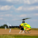 Blade 330 S RTF Basic Heli - Der Blade 330 S-Heli verhilft fortgeschrittenen Piloten durch SAFE- und SMART-Technologie zur nächsten Stufe. Modernste Technologie und modernes Design ermöglichen es jedem mit Heli-Erfahrung seine Fähigkeiten zu erweitern. (c